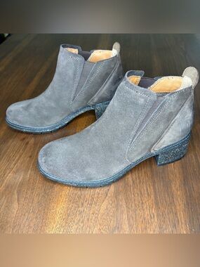 Aetrex Frankie Brown Leather Boots Slip on Womens sz 7